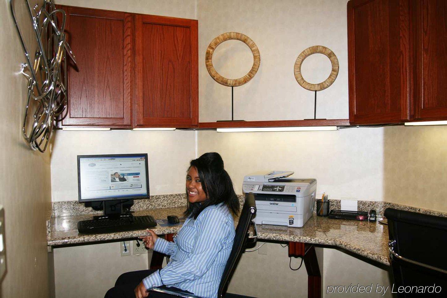 Hampton Inn & Suites Ridgecrest Udogodnienia zdjęcie